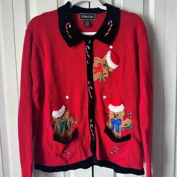 Vintage Terazzo Bear Christmas
Sweater Medium - Picture 1 of 5